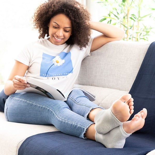 CALCETINES DE GEL HIDRATANTE CON ACEITES NATURALES - SOFTPEEL™
